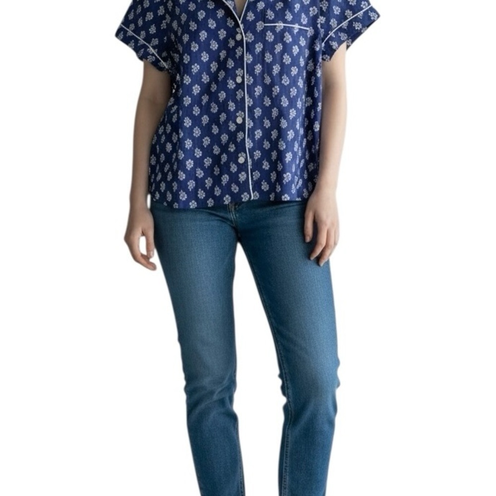 J. Crew Navy Blue Button Down Poplin Pajama Top with White Floral Pattern NWT M - Picture 2 of 11